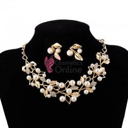 Colier cu cercei AS31C Auriu cu cristale si perle